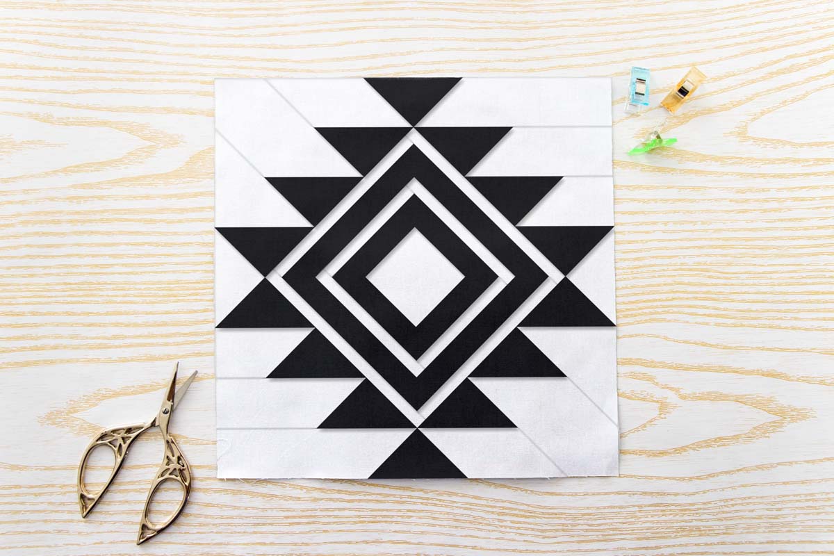 Aztec courthouse fpp quilt block pattern