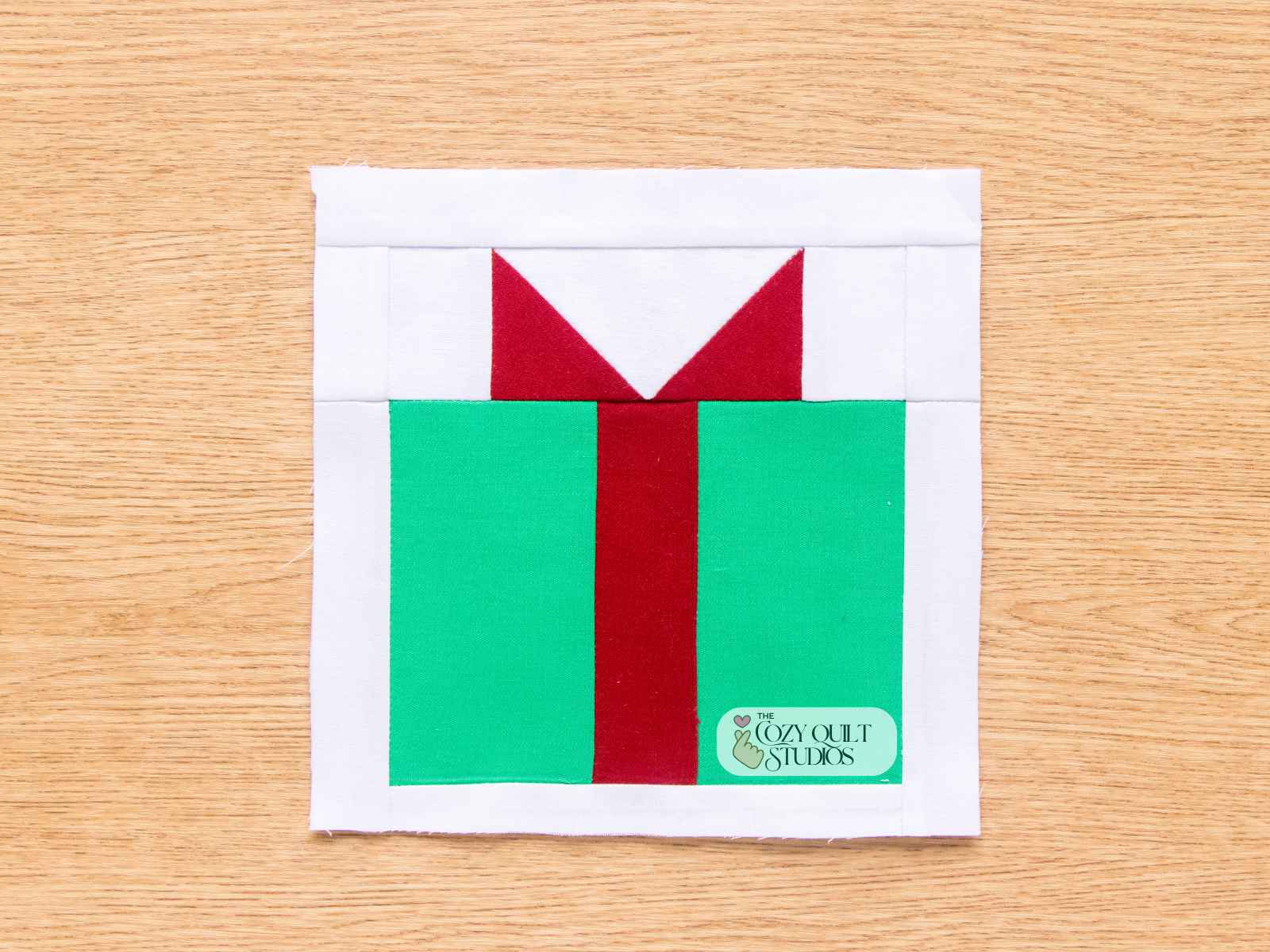 christmas present quilt block paper piecing pattern pdf