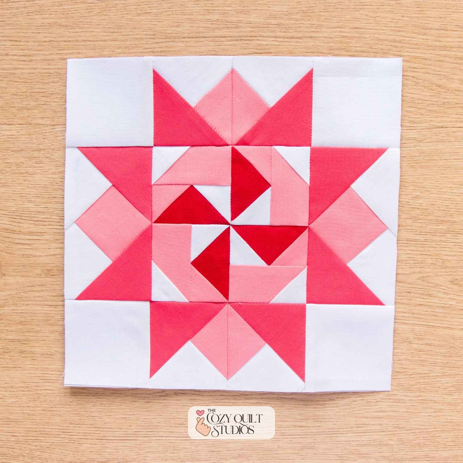 Peppermint Pinwheel Star fpp quilt block